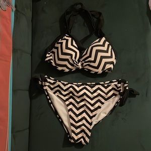 In mocean black and white chevron striped bikini top and bottom